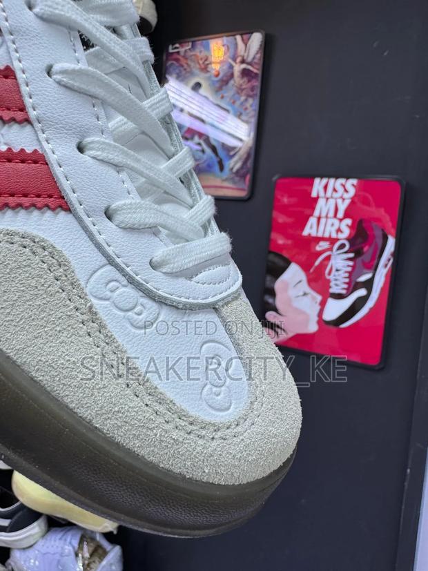 Adidas Gazelle 'Hello Kitty' - thumbnail 5
