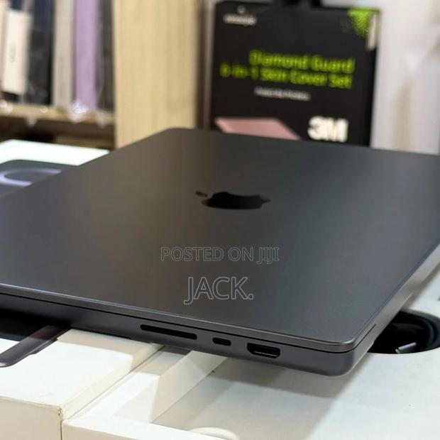 Laptop Apple MacBook Pro 2024 M4 Max 16-inch 36GB Apple M4 Max SSD 1T - thumbnail 5