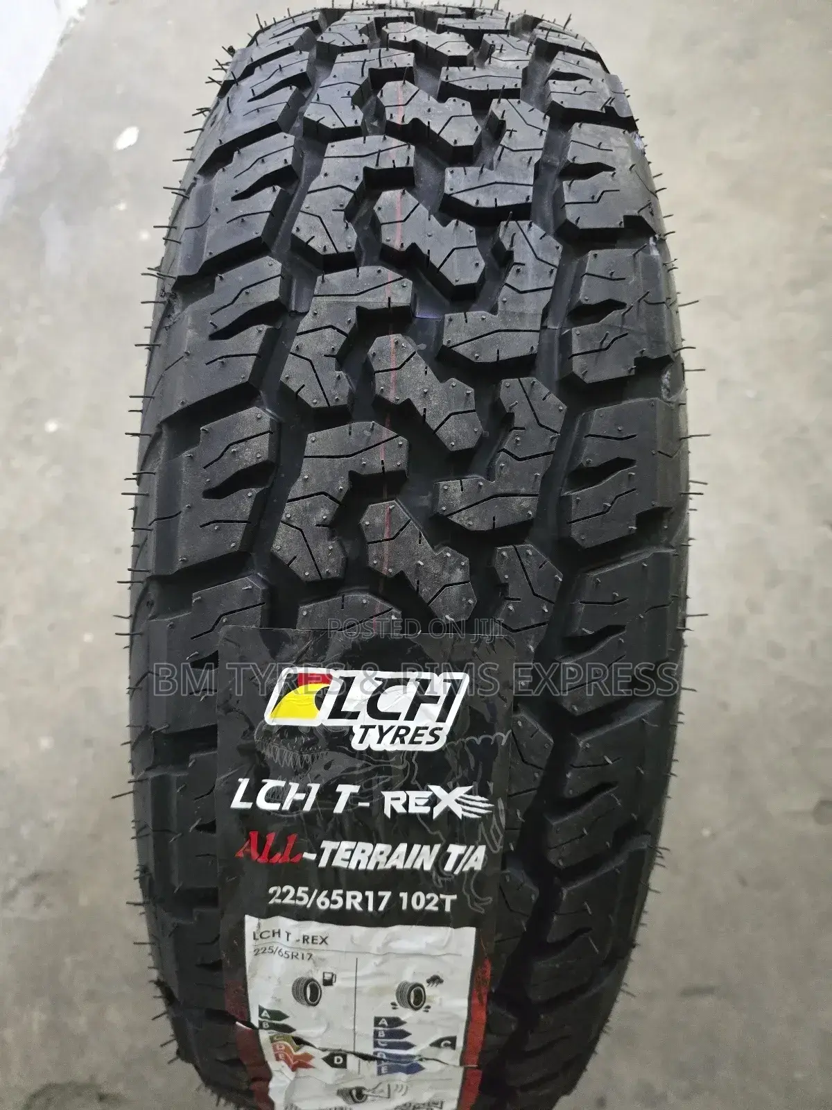 225 /65 R17 LCH Tyres (All Terrein)