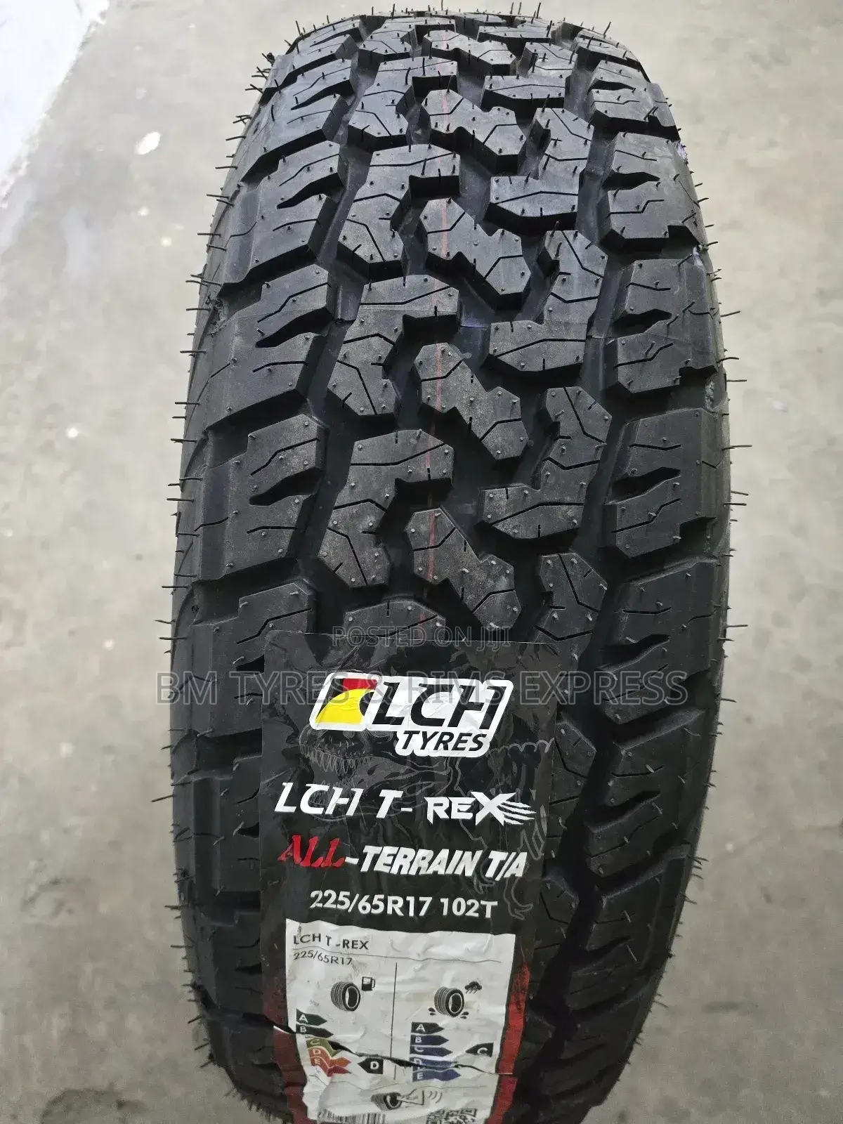 225 /65 R17 LCH Tyres (All Terrein)