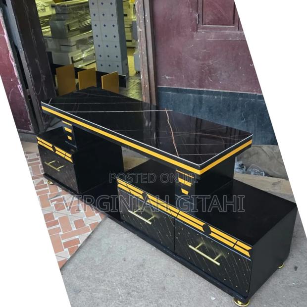 *New*Executive 5 FTS Black/White and Gold With Marble Top Tv Stand