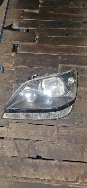 Toyota Harrier Old Model Headlights Well Maintained - main view