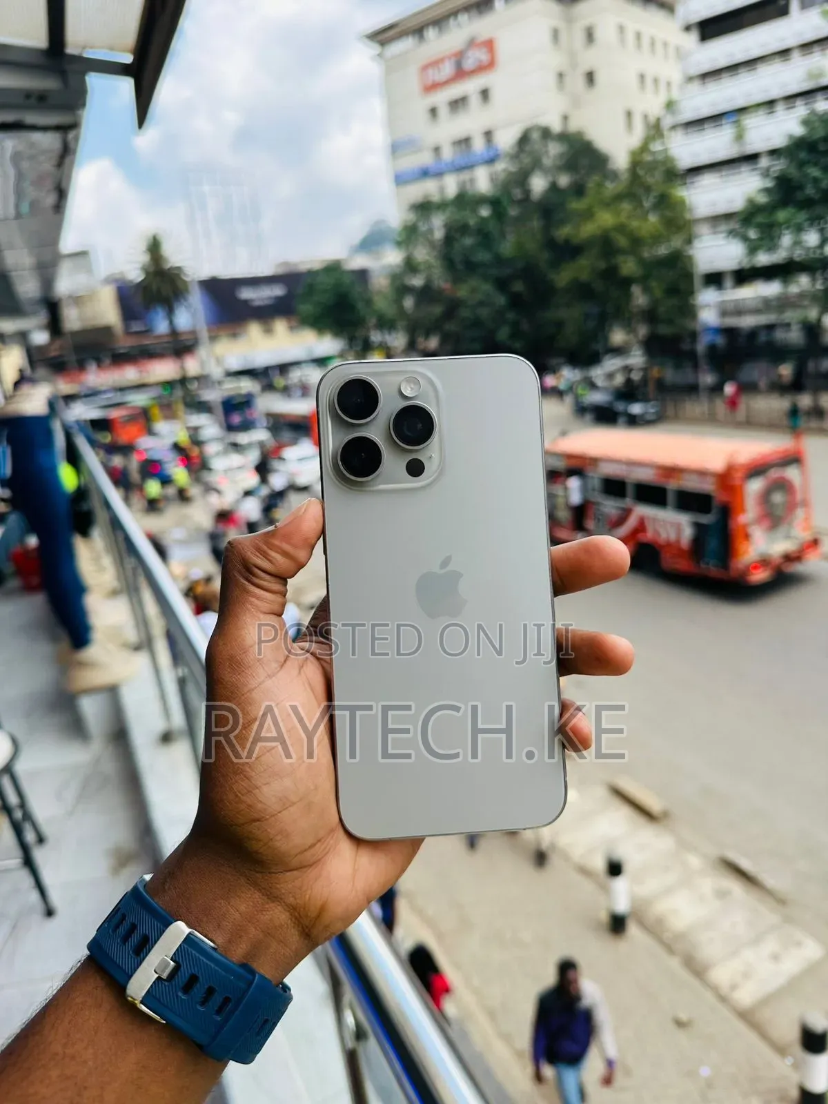 Apple iPhone 15 Pro Max 256 GB Silver