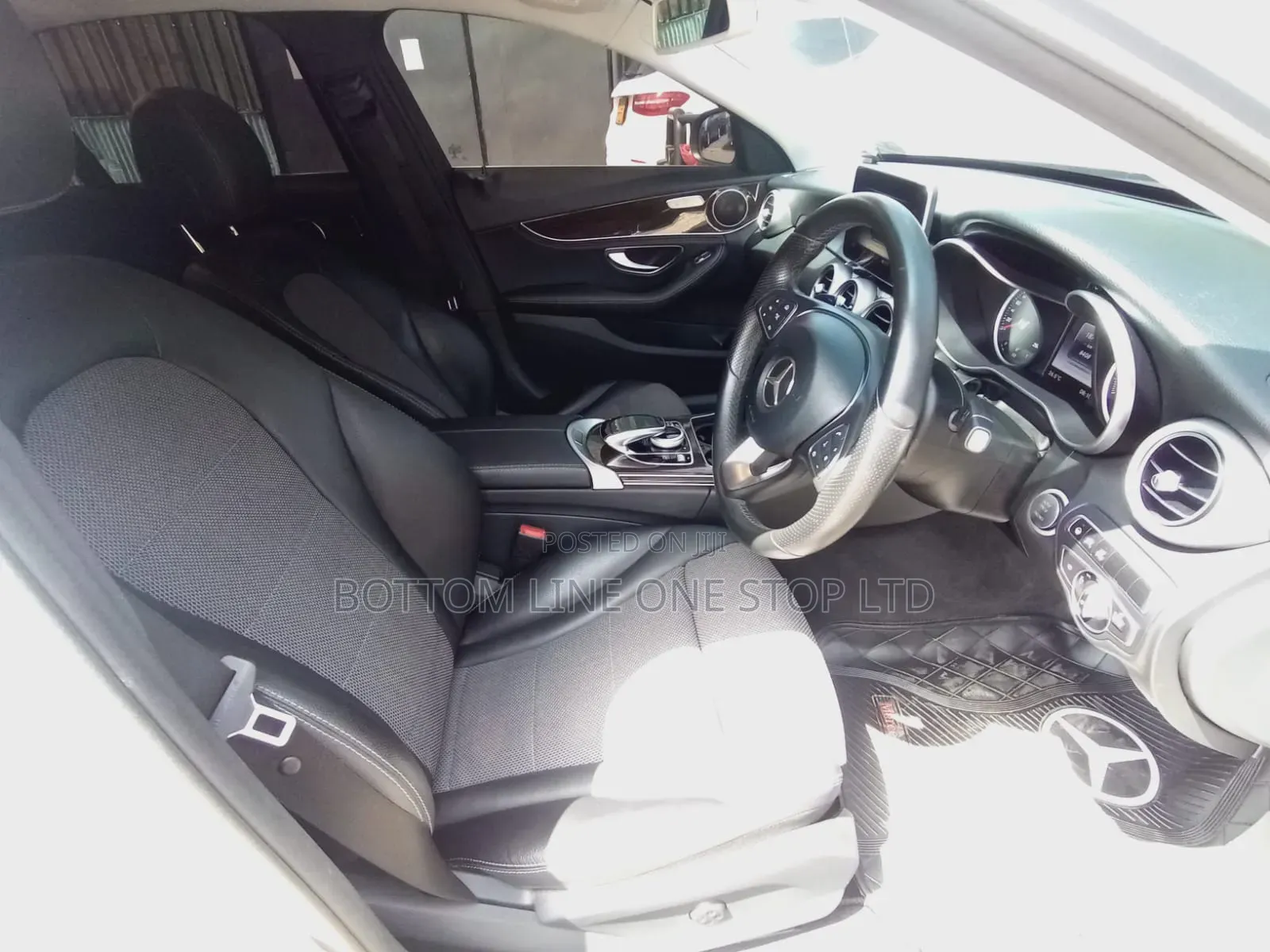 Mercedes-Benz C200 2016 Silver