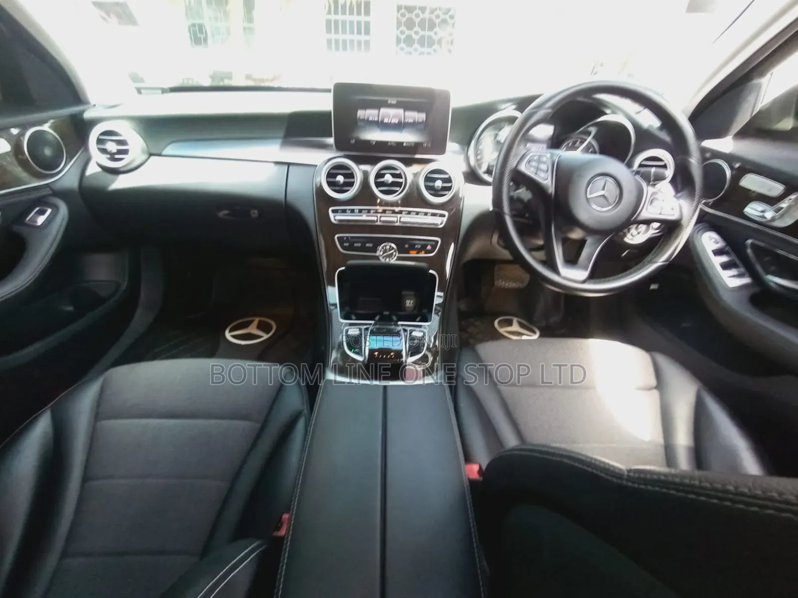 Mercedes-Benz C200 2016 Silver