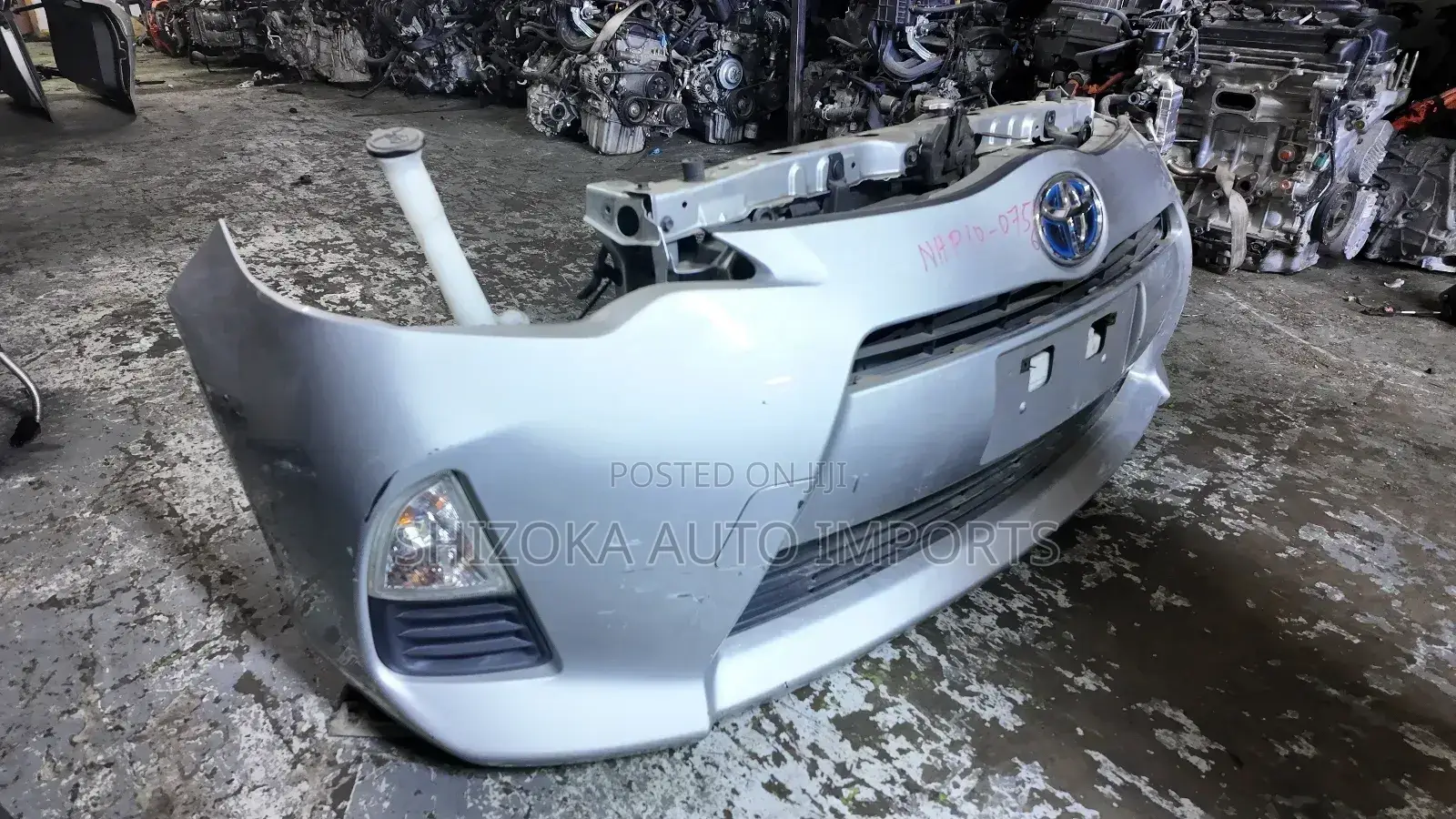 Toyota Aqua Nosecut 2015 Original Ex-Japan
