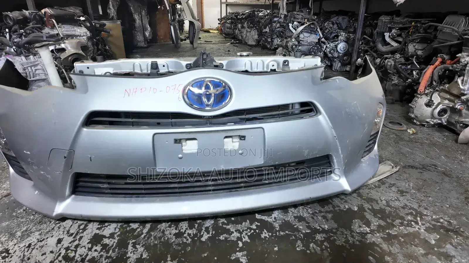 Toyota Aqua Nosecut 2015 Original Ex-Japan