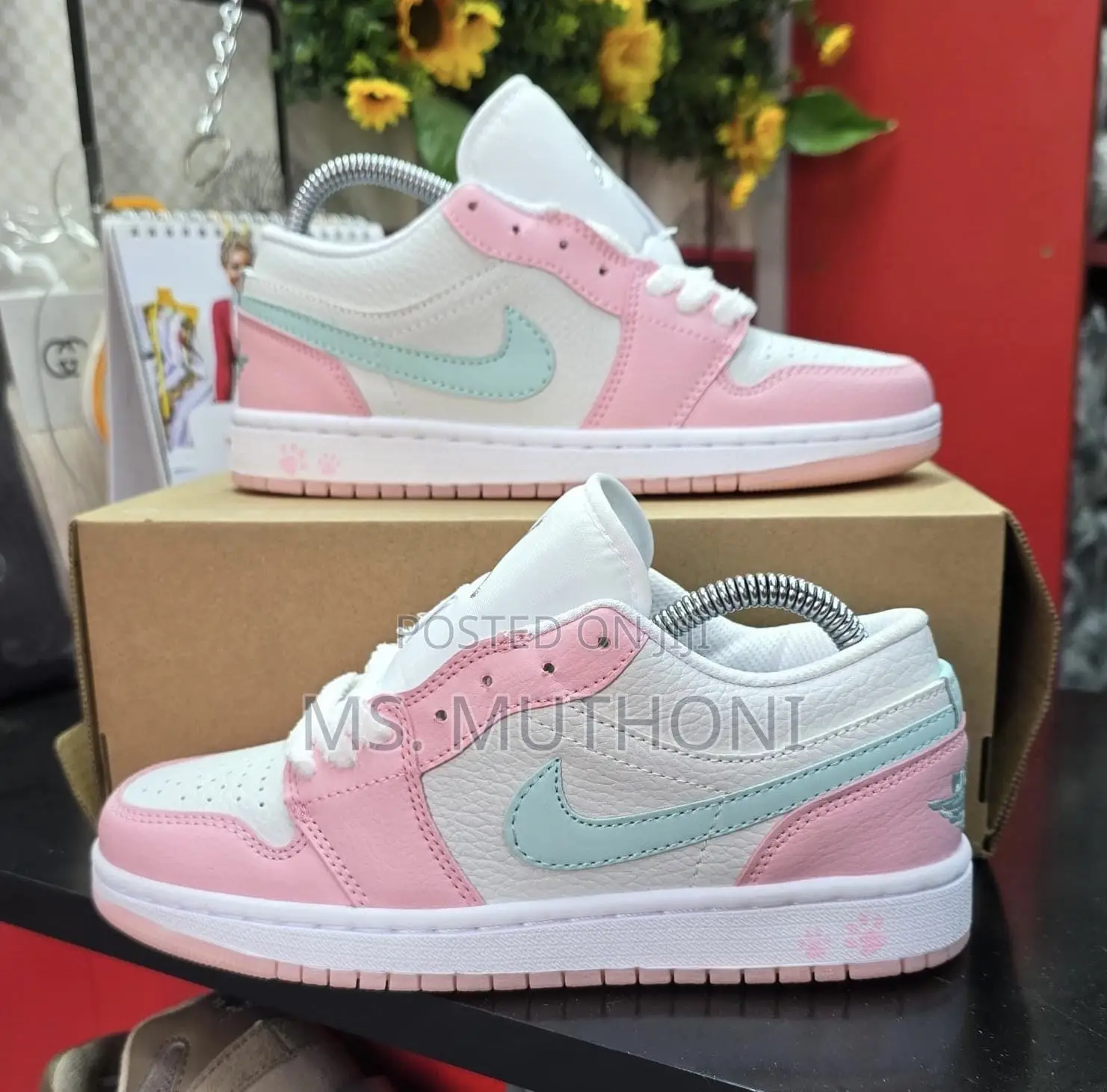 Nike Air Jordan 1 Low Se "Paw Print" Sneaker Size 36-41