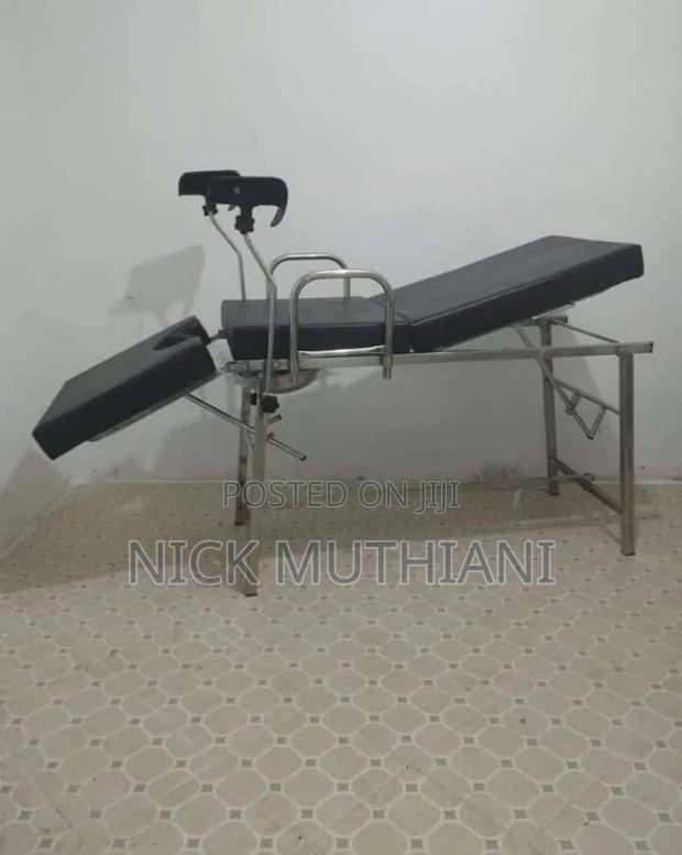 Standard Delivery Couch - main view