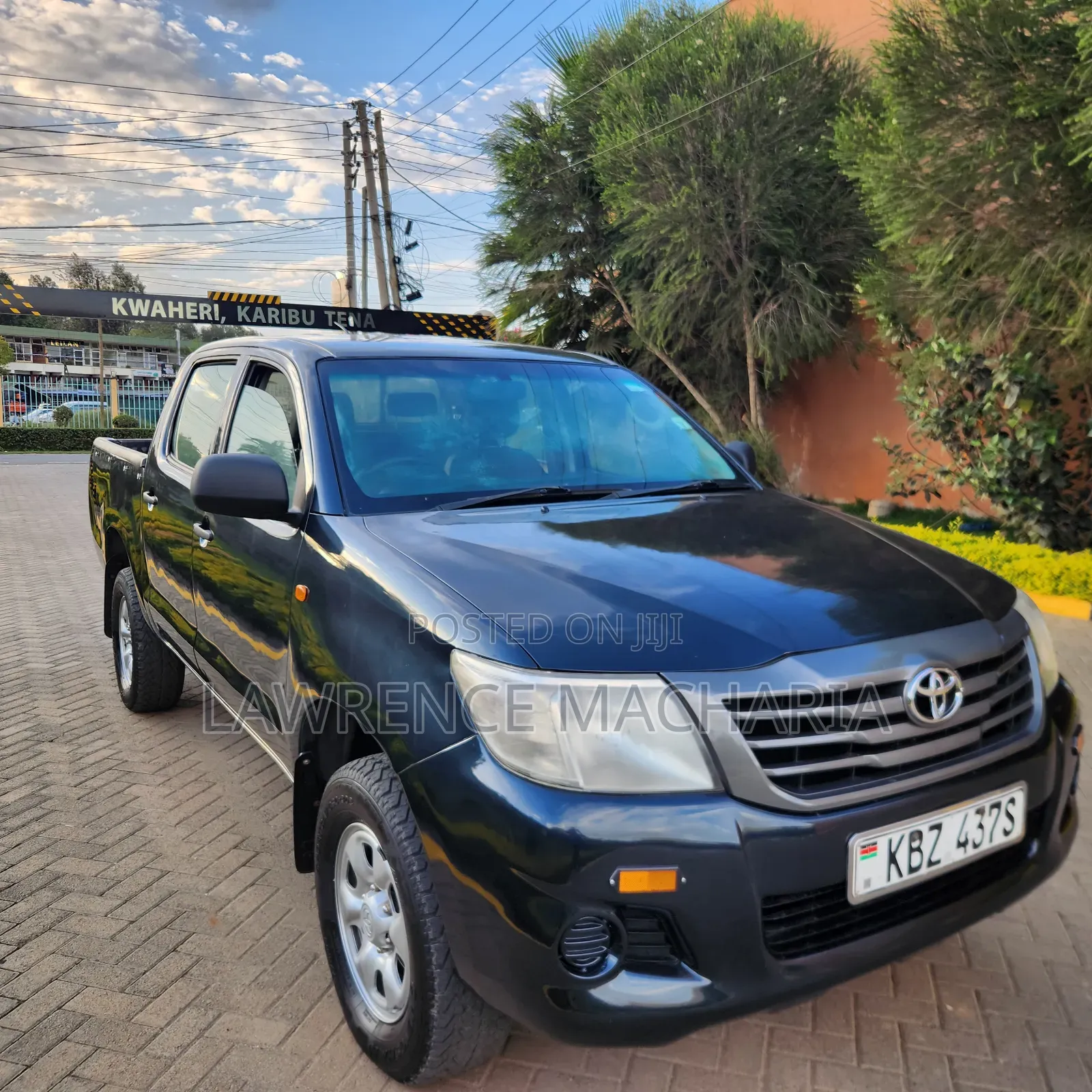 Toyota Hilux 2014 Black