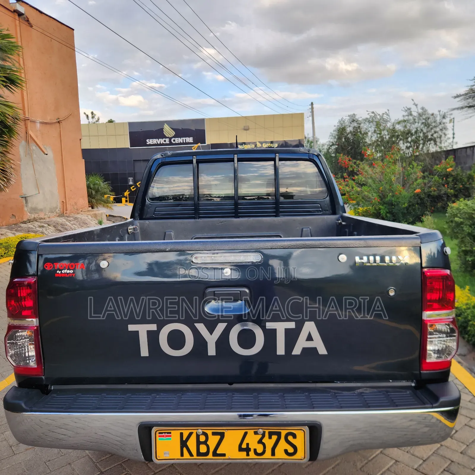 Toyota Hilux 2014 Black