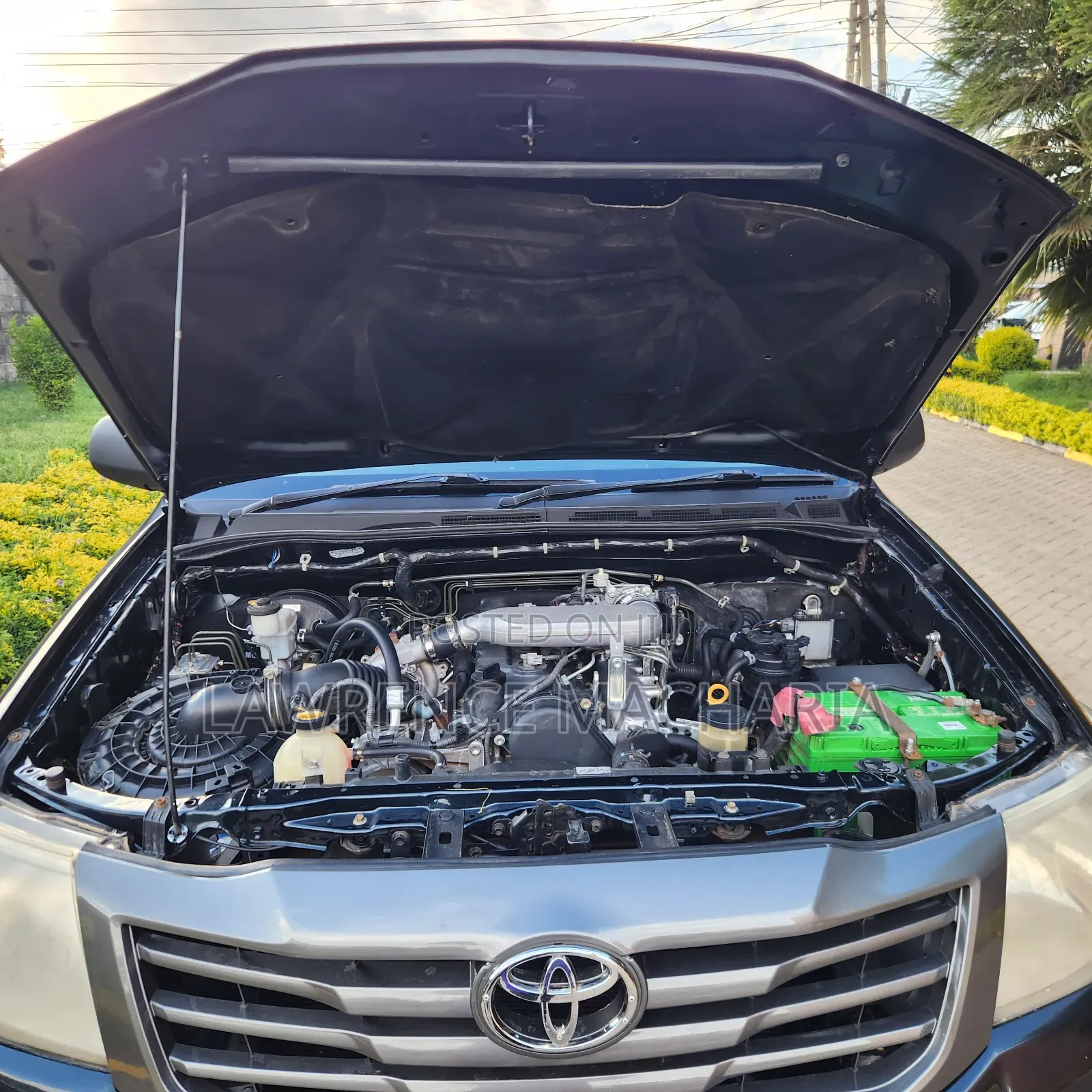 Toyota Hilux 2014 Black