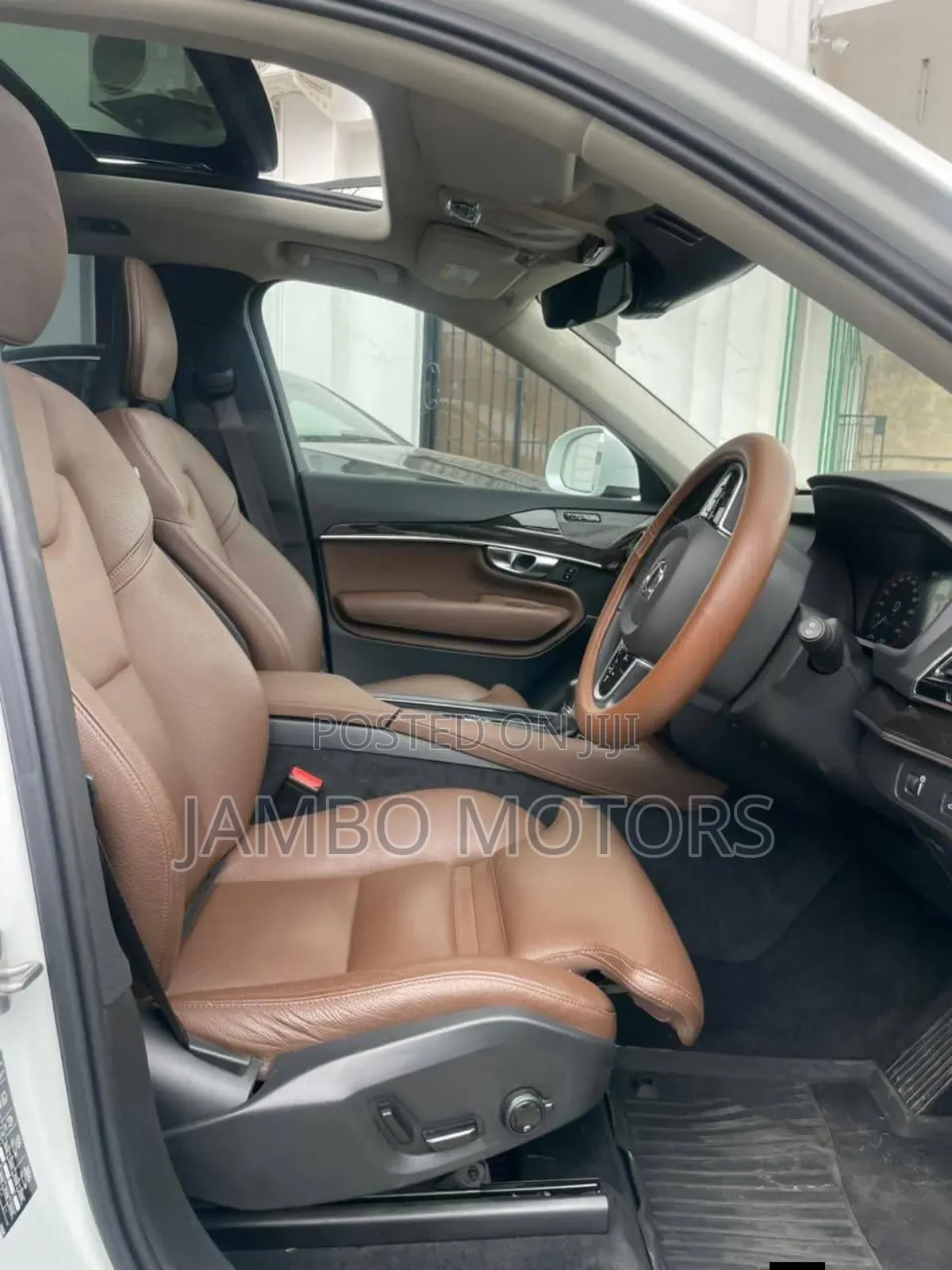Volvo XC90 T5 Momentum 7 Passenger AWD 2020 White