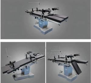 Hydraulic Theatre Table - thumbnail 2