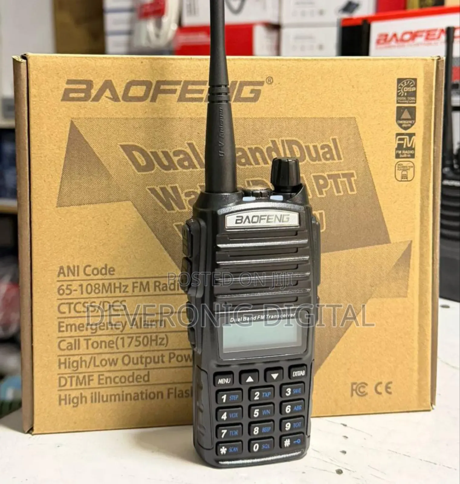 Uv82 Baofeng Walkie-Talkie