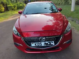 Mazda Axela 2018 Red