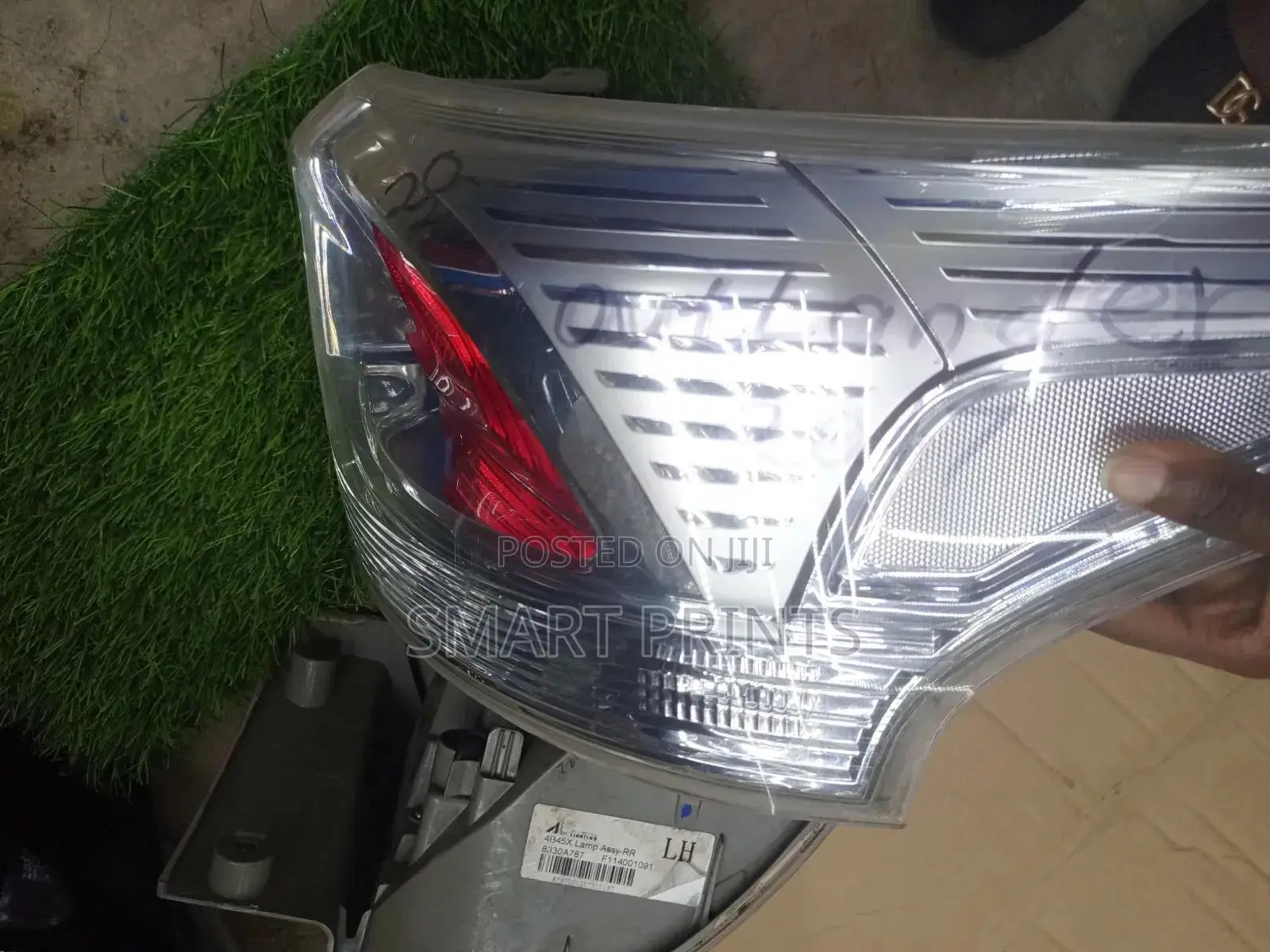 Clean Ex Japan Outlander Backlight in Good Condition