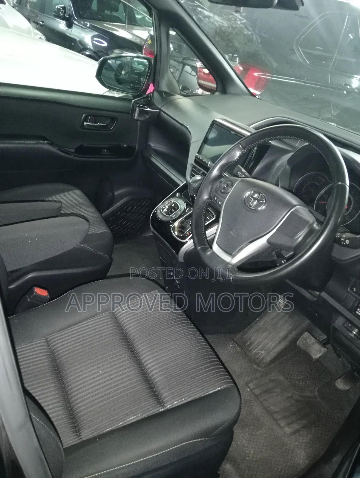 Toyota Voxy 2019 Black