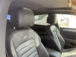 Volkswagen Arteon 2.0T SE R-Line w/19 AWD 4MOTION 2019 Silver