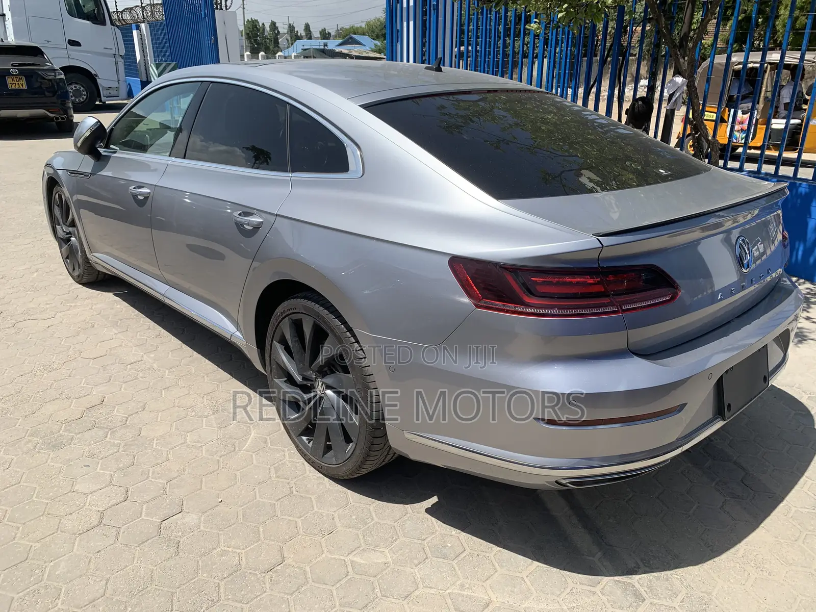 Volkswagen Arteon 2.0T SE R-Line w/19 AWD 4MOTION 2019 Silver