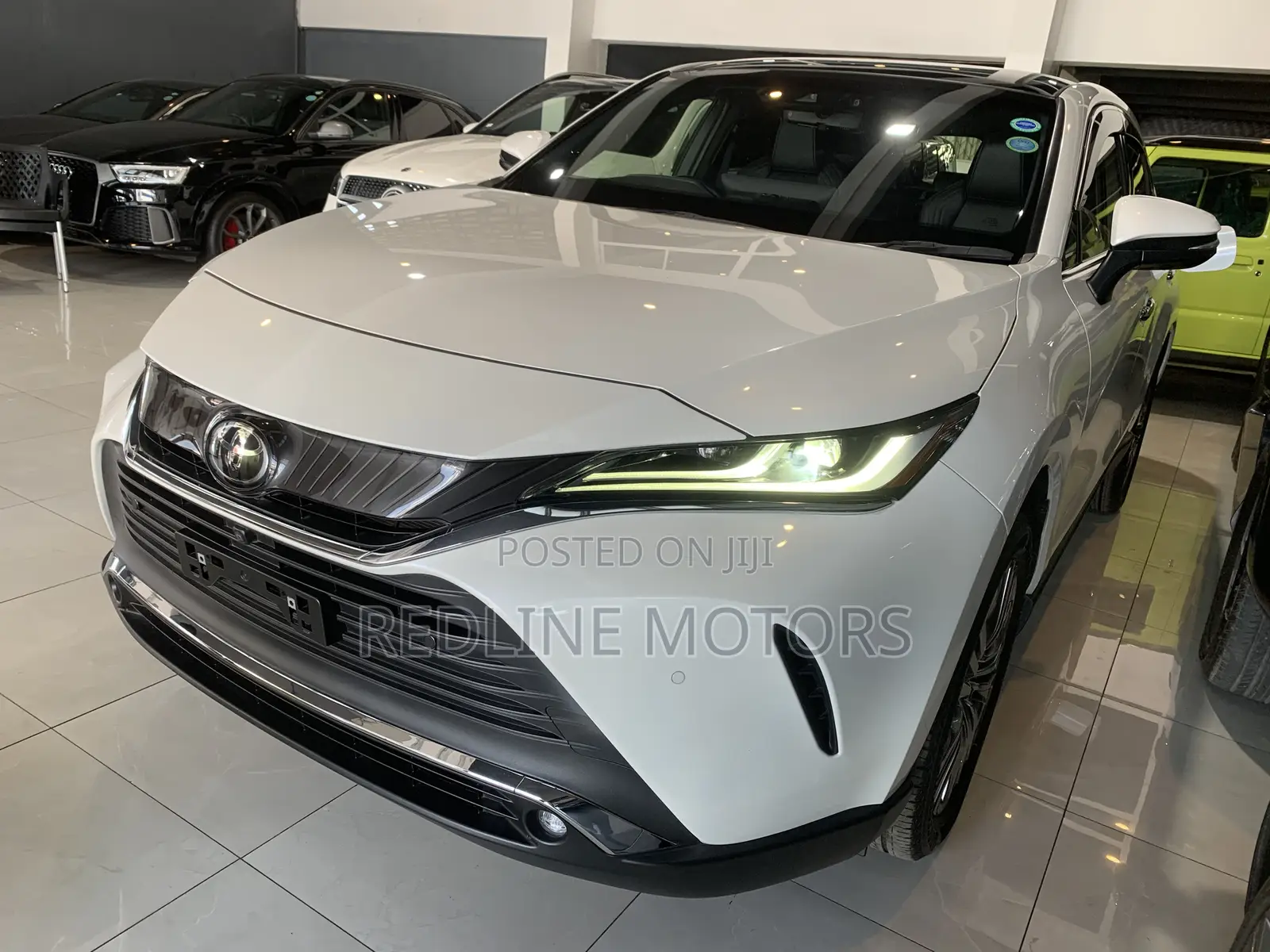Toyota Harrier 2.0 4WD 2020 White