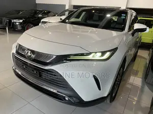 Toyota Harrier 2.0 4WD 2020 White