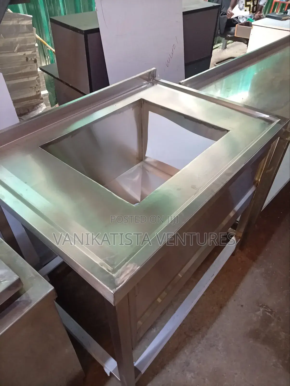 Stainless Steel Kitchen Sink