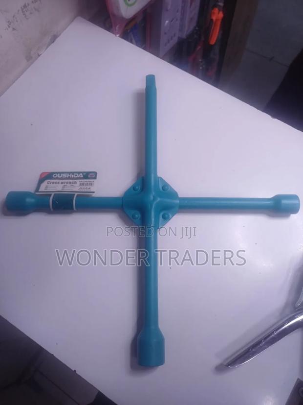 Cross Spanner Cross Spanner - main view