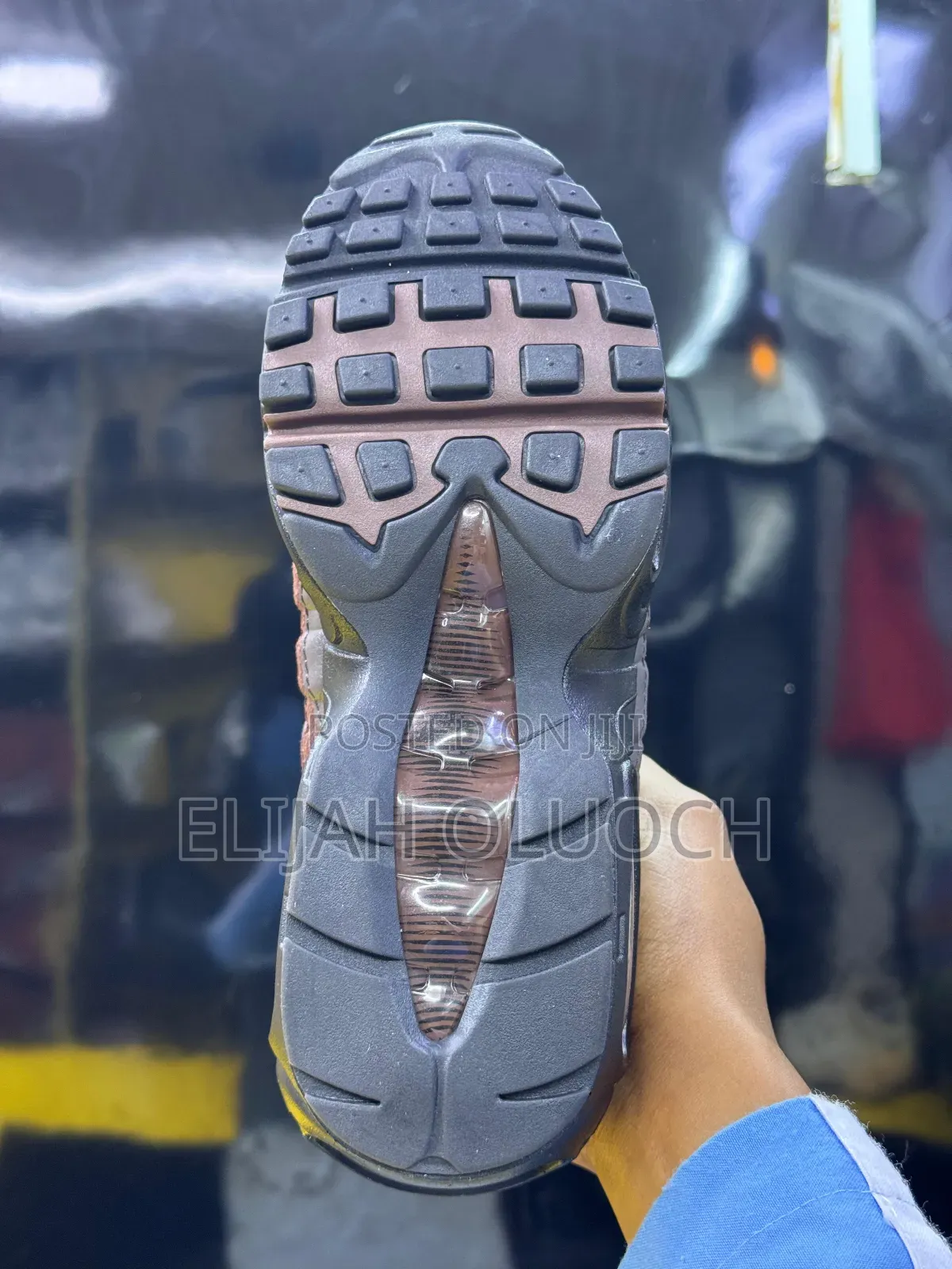 Nike Airmax 95 “ Velvet Brown ”
S