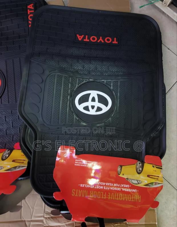 Toyota Floor Mats//Heavy - main view