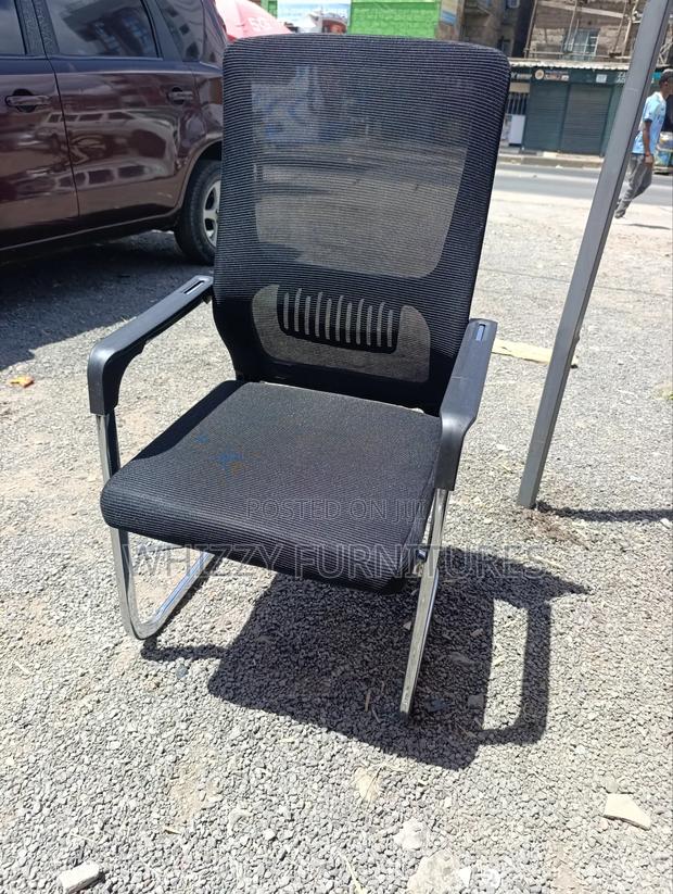 New Waiting Chair - thumbnail 2
