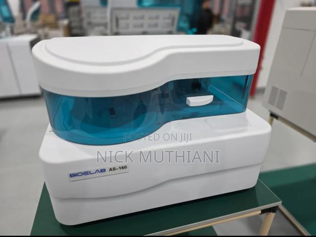 Bioelab as 160 Biochemistry Machine
