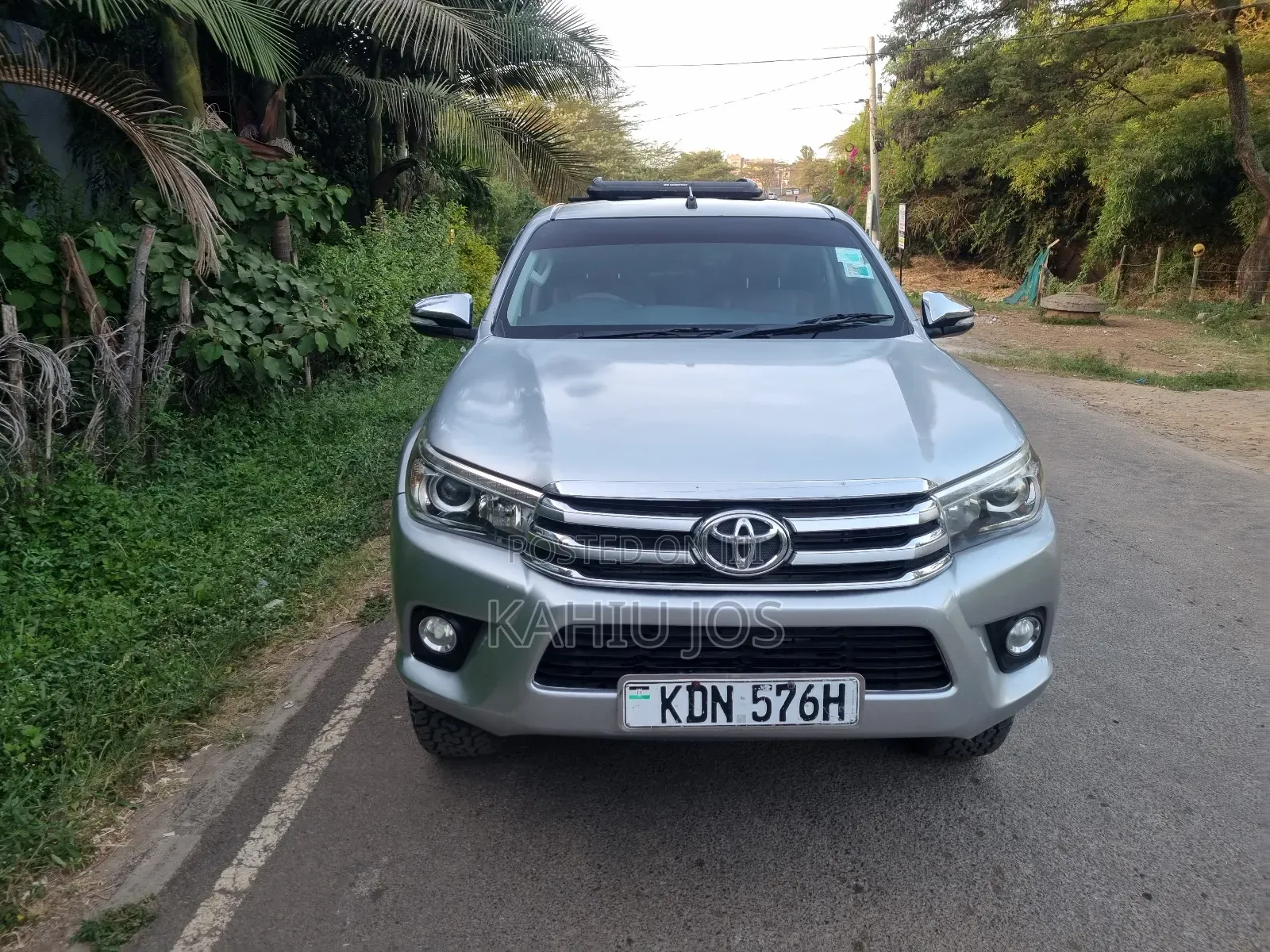 Toyota Hilux 2016 Silver