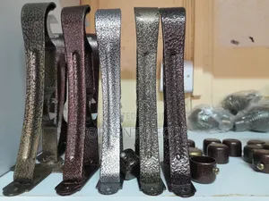 Powder Coated Rod Firm Double Brackets To Hold The Rod
