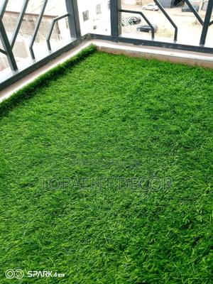35mm  Soft On Touch ,No Watering Balcony Artificial Grass Carpet - thumbnail 2
