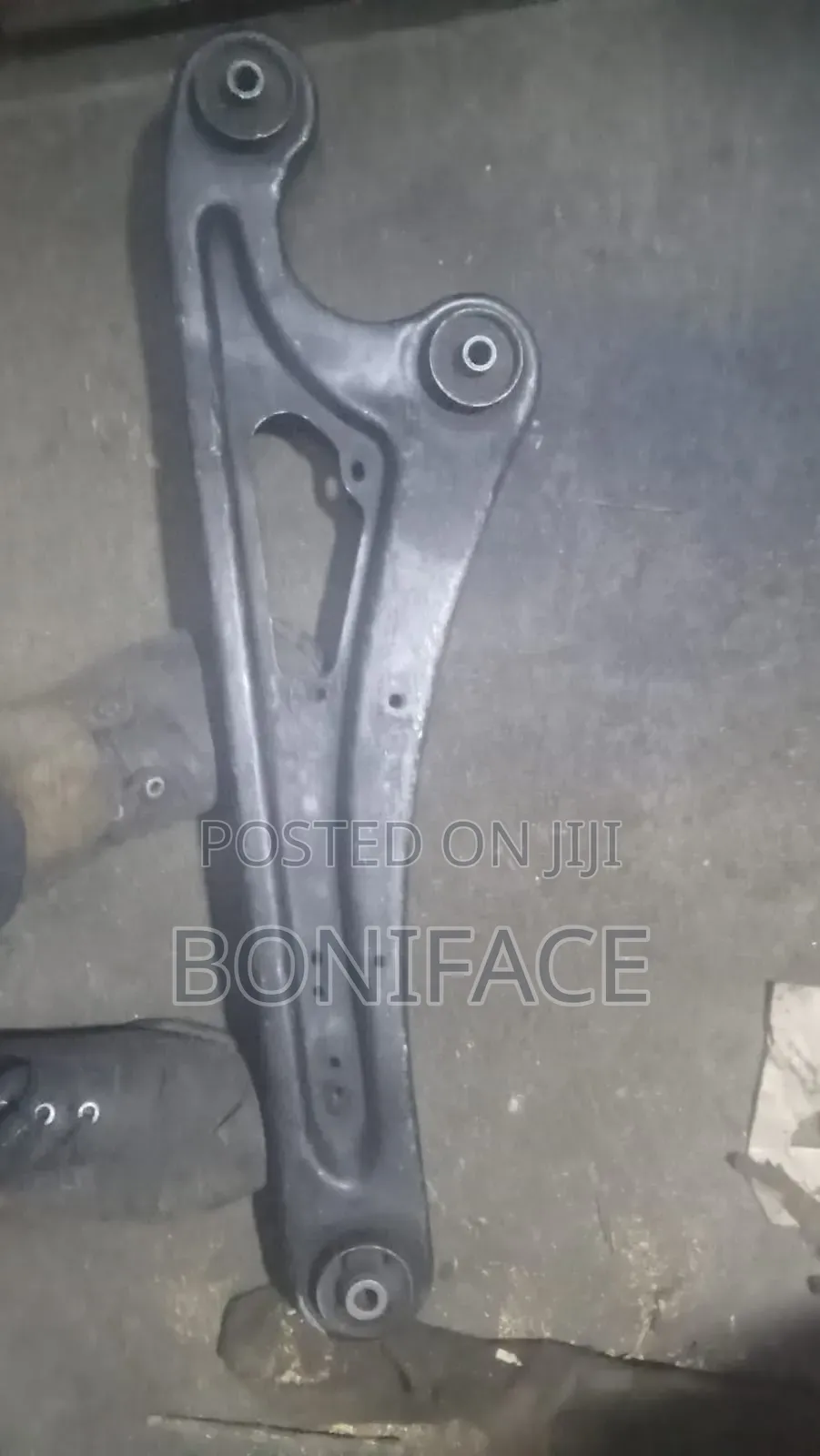 Rear Control Arms for Suzuki Alto
