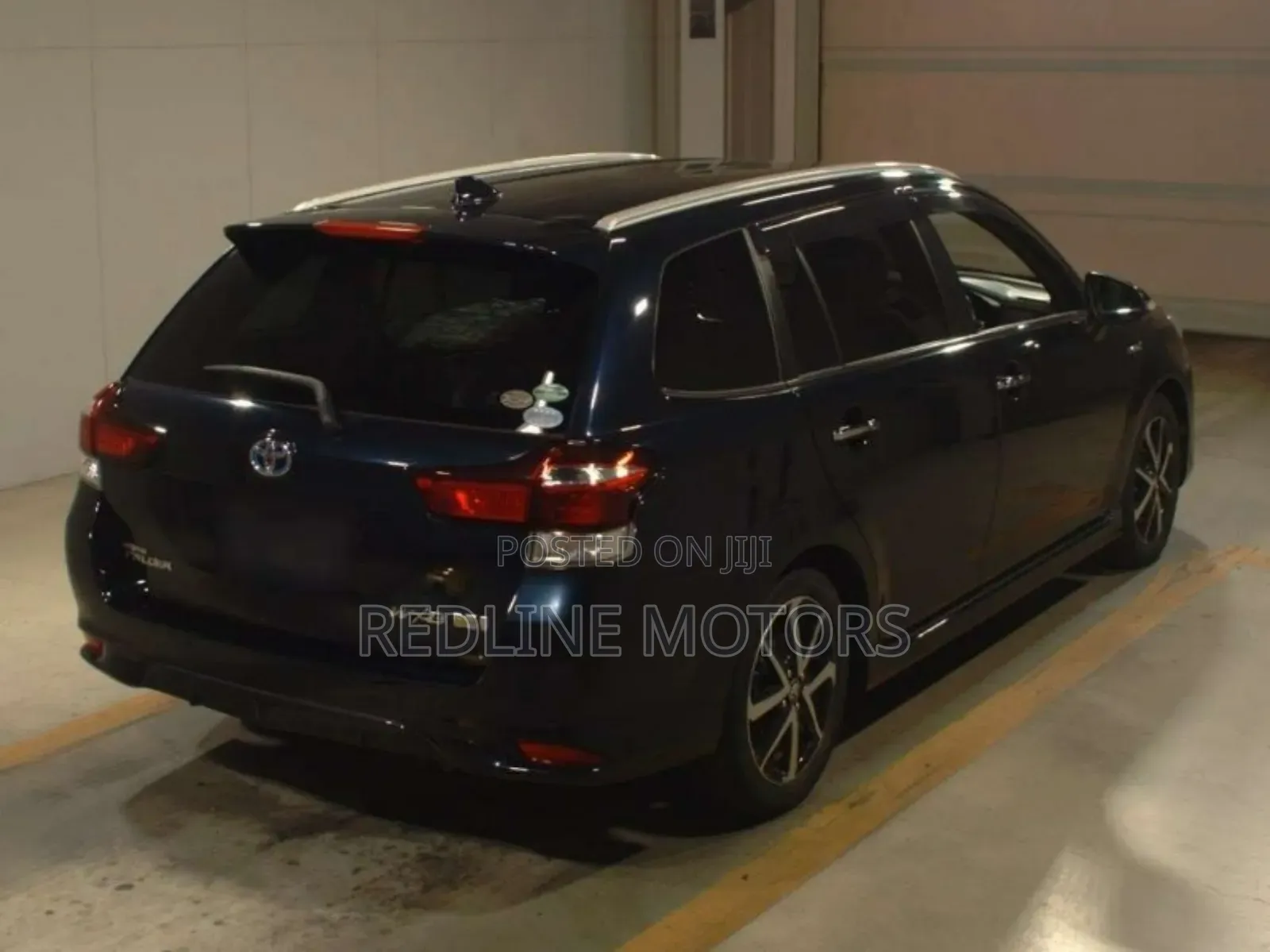 Toyota Corolla Fielder 1.5 Hybrid FWD 2018 Blue