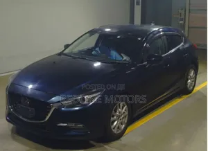 Mazda Axela 2018 Blue