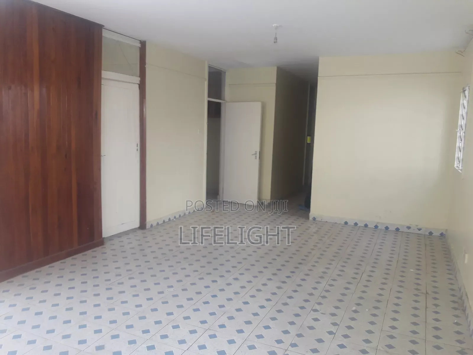 4bdrm House in Old Donholm Estate, Caltex for sale