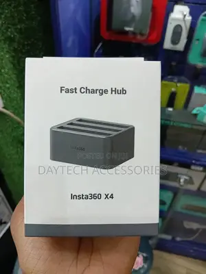 This Is the Insta360 X4 Fast Charge Hub.