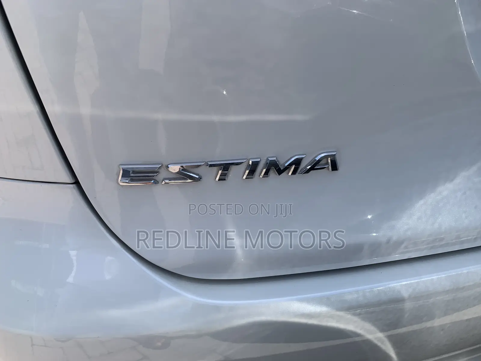 Toyota Estima 2018 White