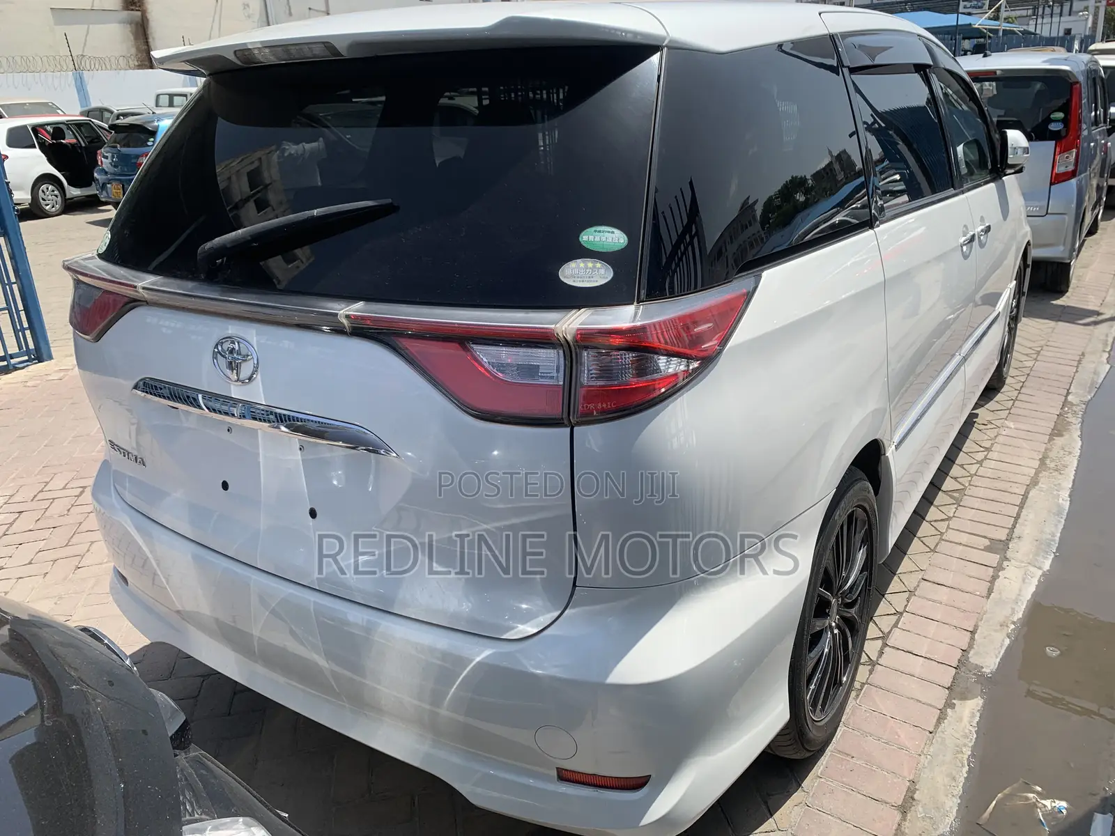 Toyota Estima 2018 White