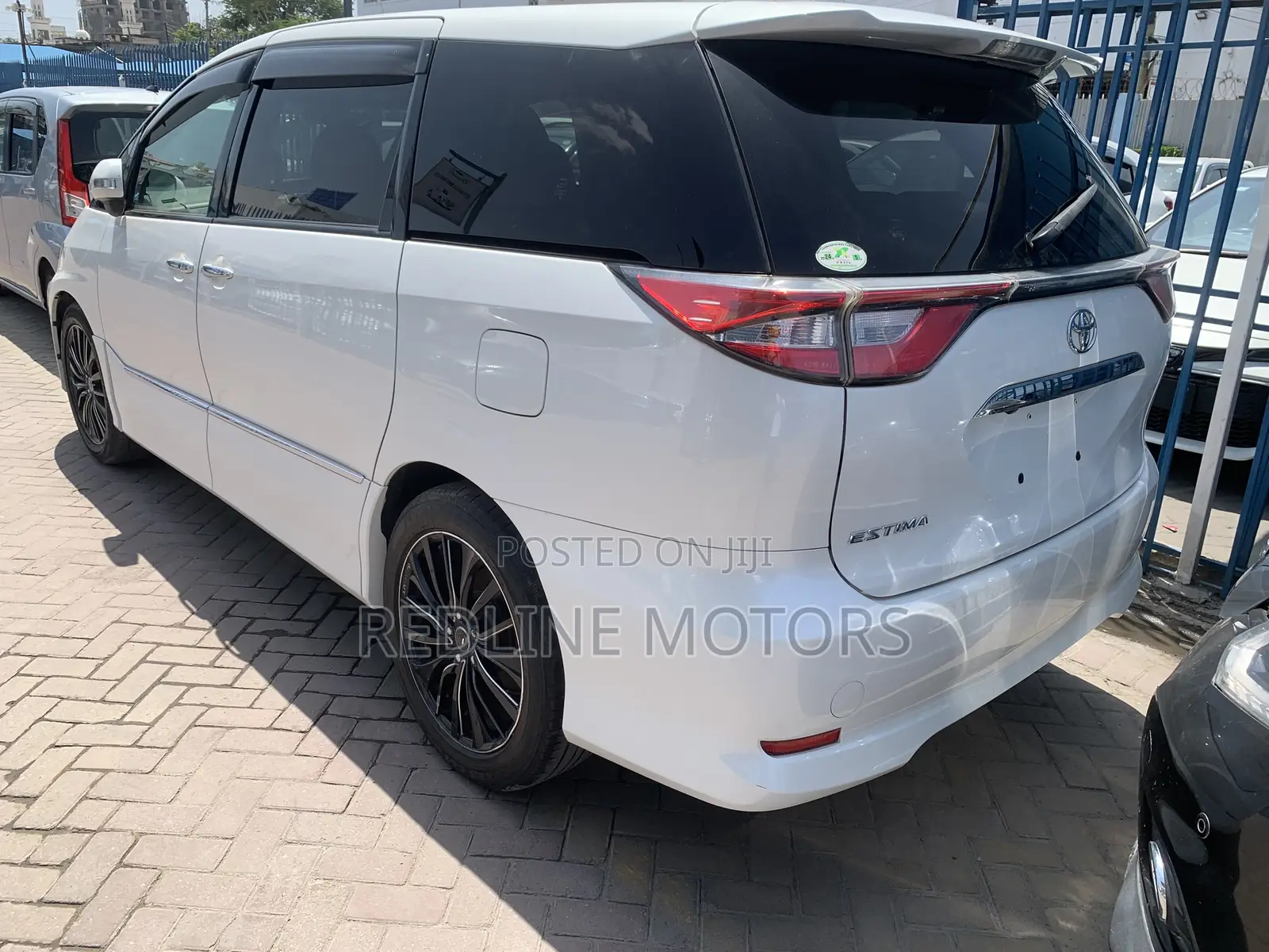 Toyota Estima 2018 White