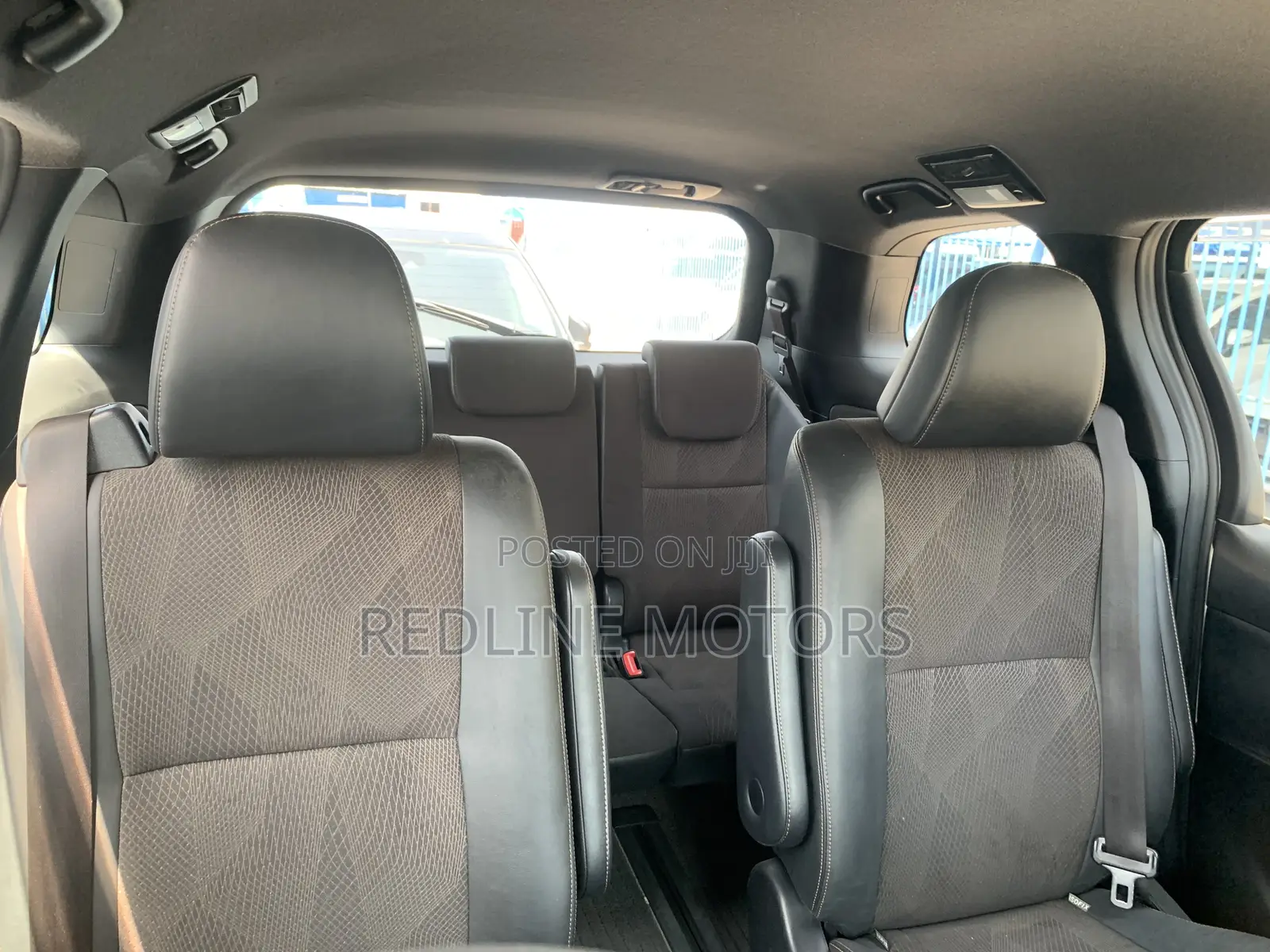 Toyota Estima 2018 White