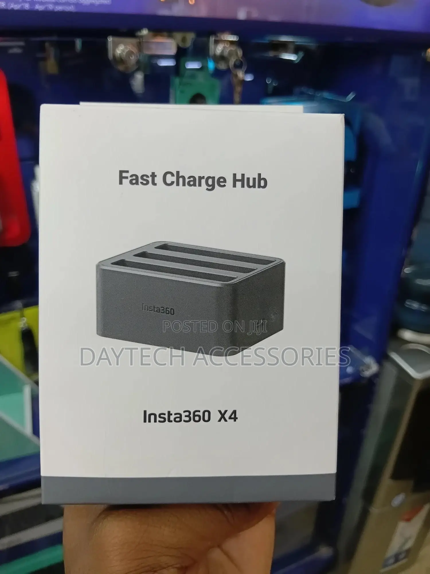 Insta360 Fast Charge Hub for X4