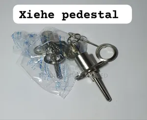 Pedestal Lock