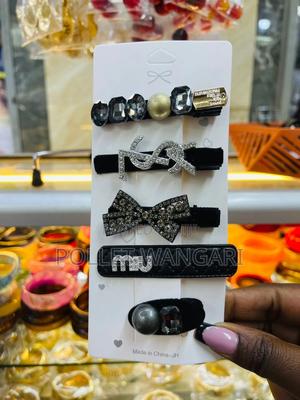 Cute Hairclip Sets for All Hair Types
