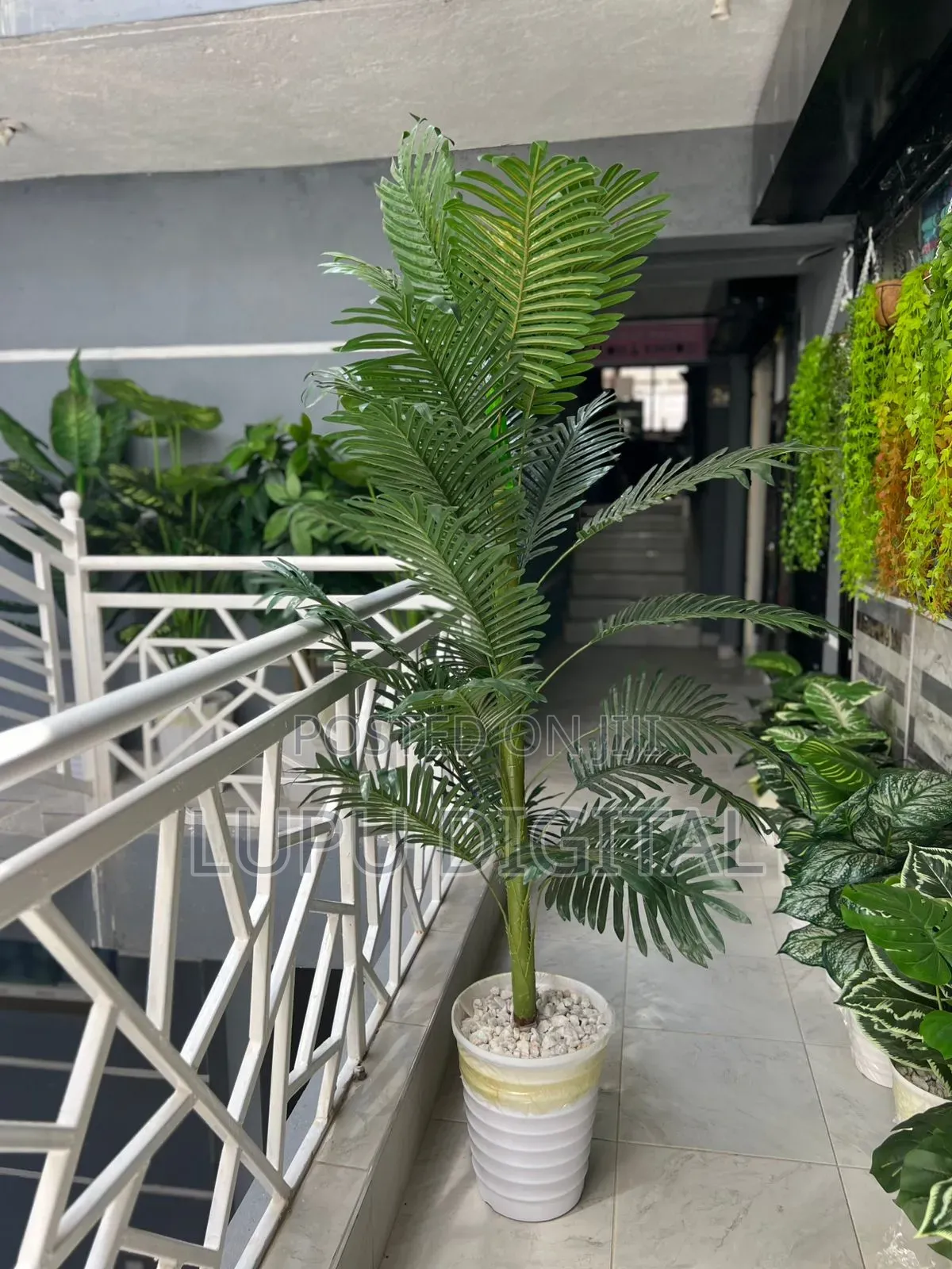 180cm Artificial Decorative Indoor Palm Plant Wt Plastic Vase Pebbles