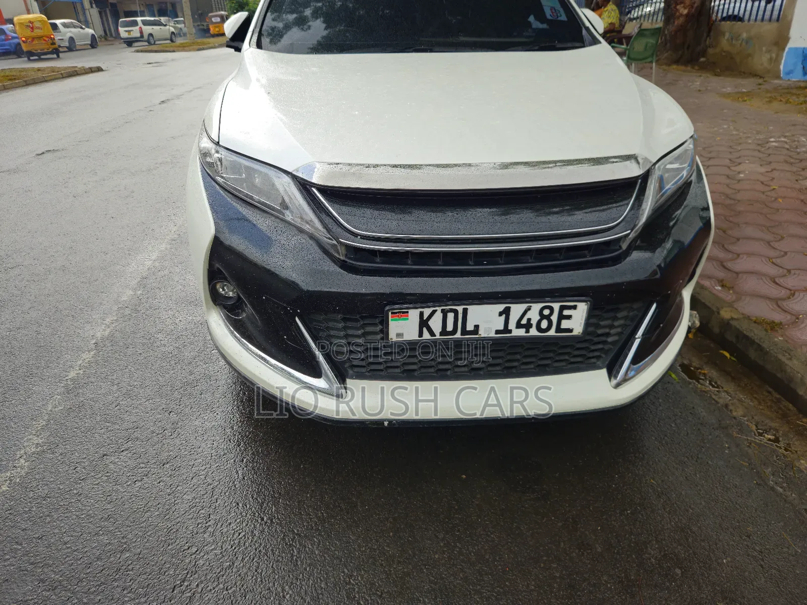 Toyota Harrier 2018 White