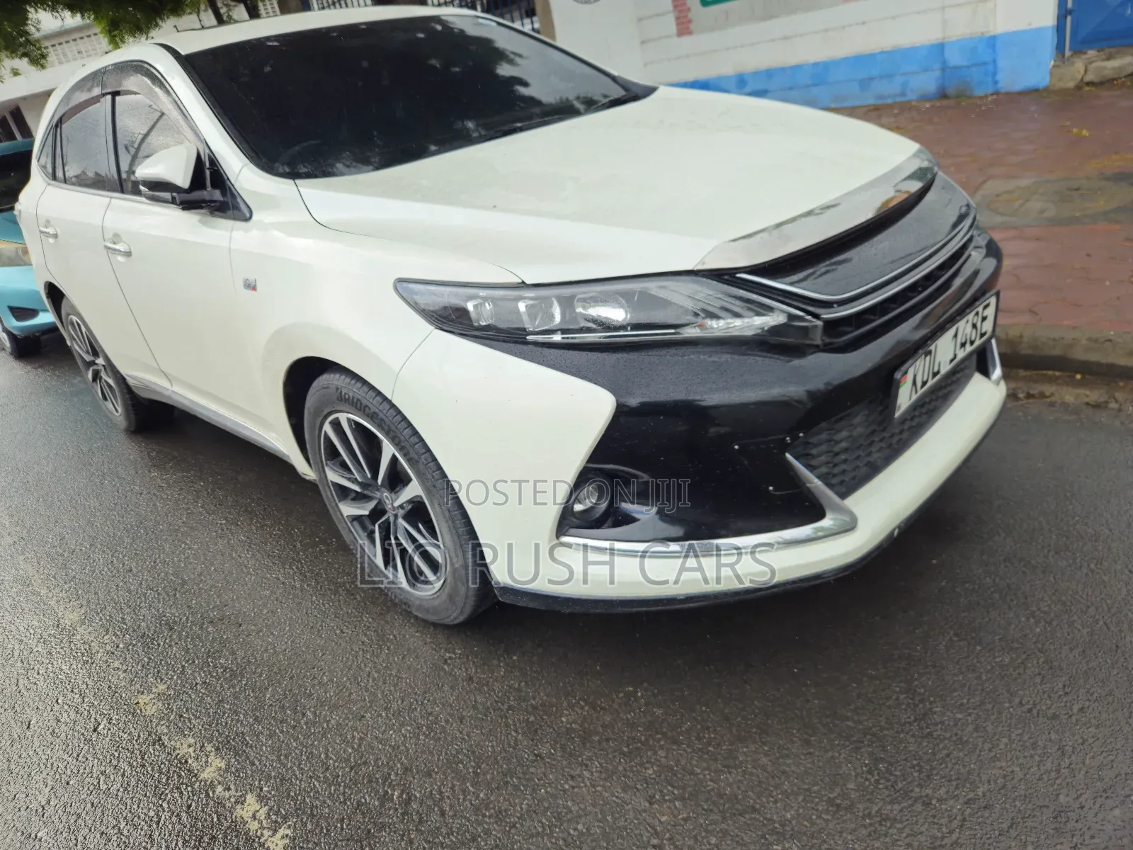 Toyota Harrier 2018 White
